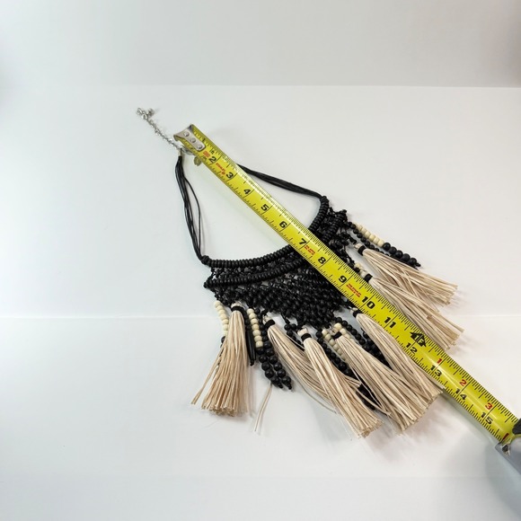Chicos Black Wood Bead Cream Raffia Tassel Statement Bib Necklace Boho Tribal - Picture 4 of 7